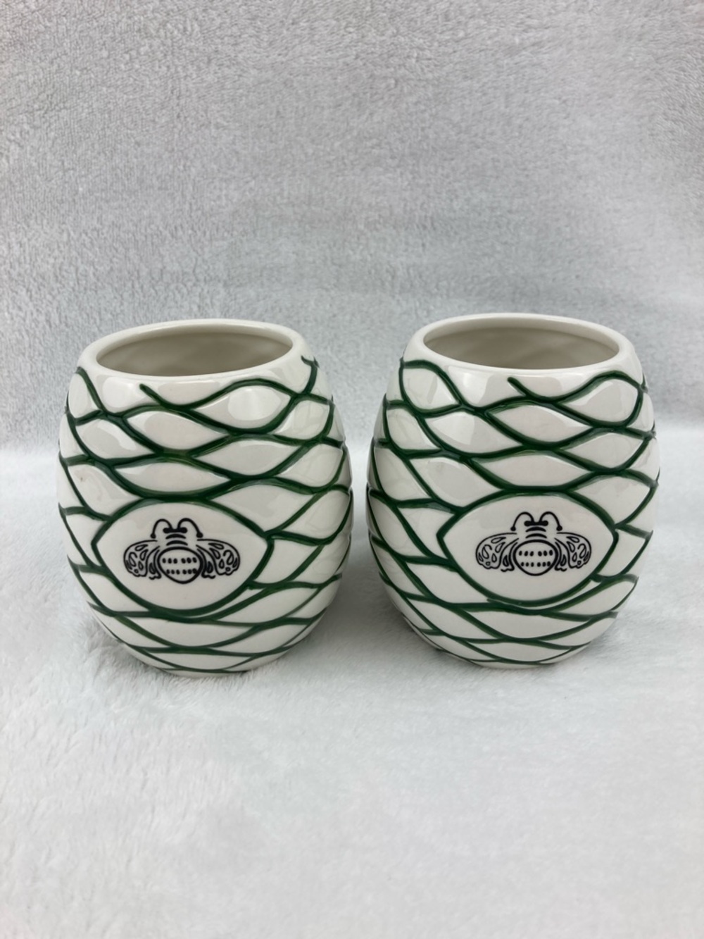 Patron Authentic Tequila Tiki Agave Bee Hive Ceramic Cups 10 oz Set of 2